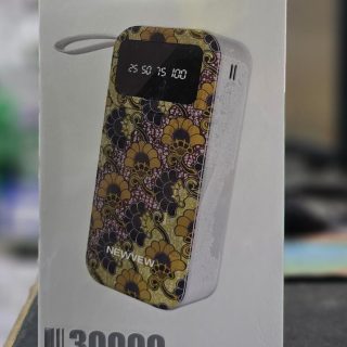 30000mAh POWER BANK.