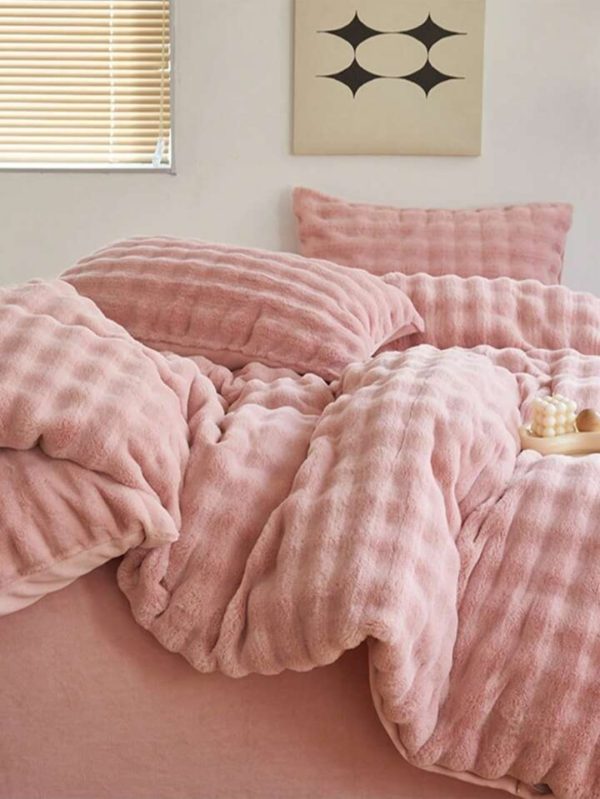 SINGLE FUR BUBBLE DESIGN DUVET - Image 7