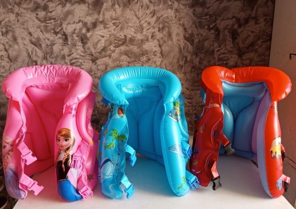 Inflatable Pool Cartoon character Floater frame - Image 2