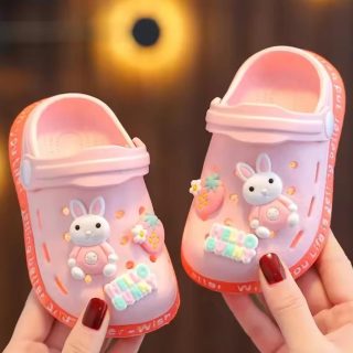 Kids stylish crocs