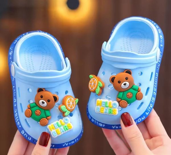Kids stylish crocs